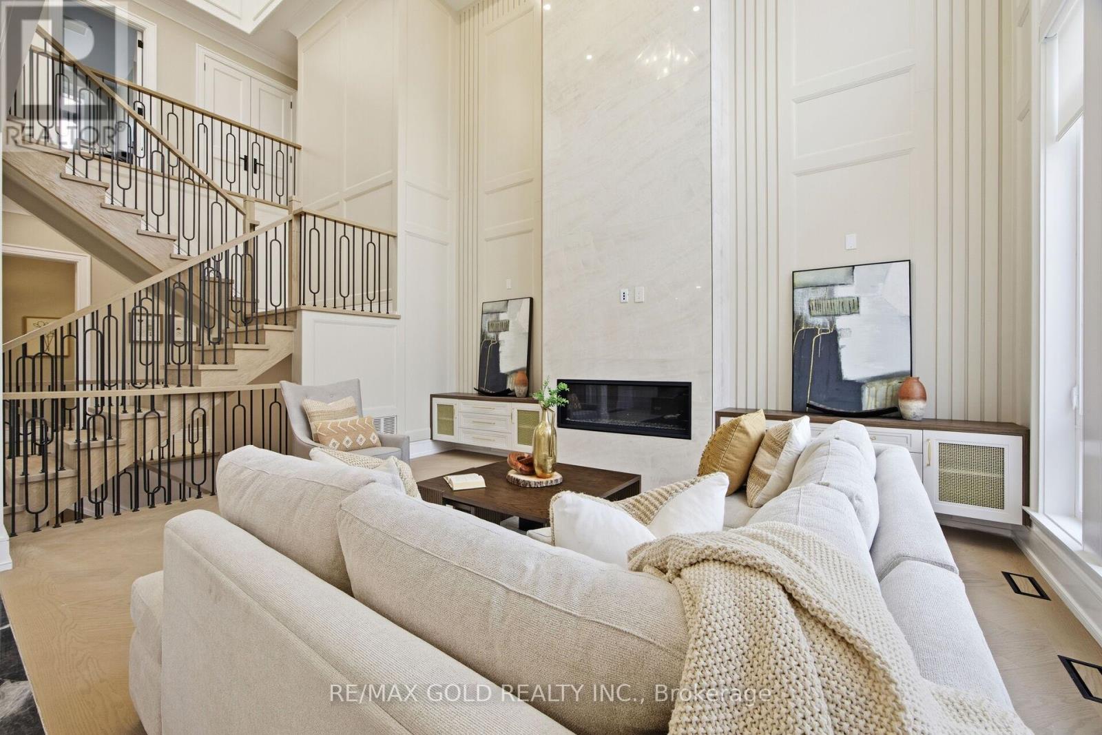 507 Wildwood Drive, Oakville, Ontario  L6K 1V1 - Photo 16 - W12704884