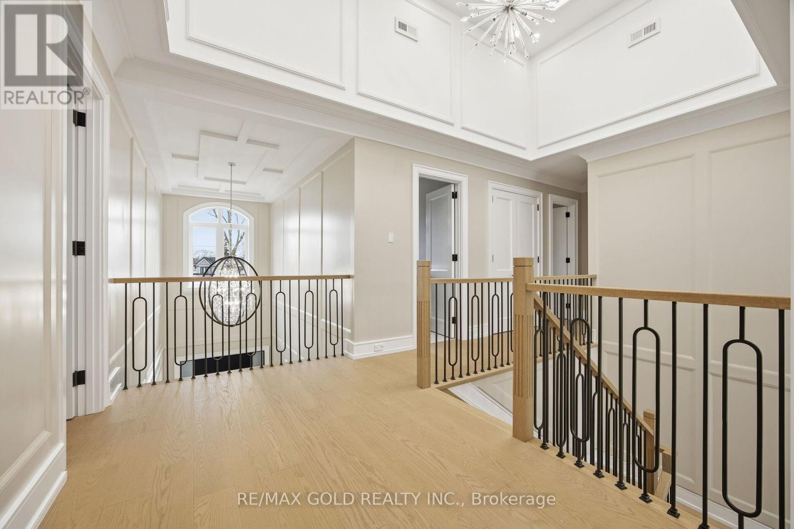 507 Wildwood Drive, Oakville, Ontario  L6K 1V1 - Photo 28 - W12704884