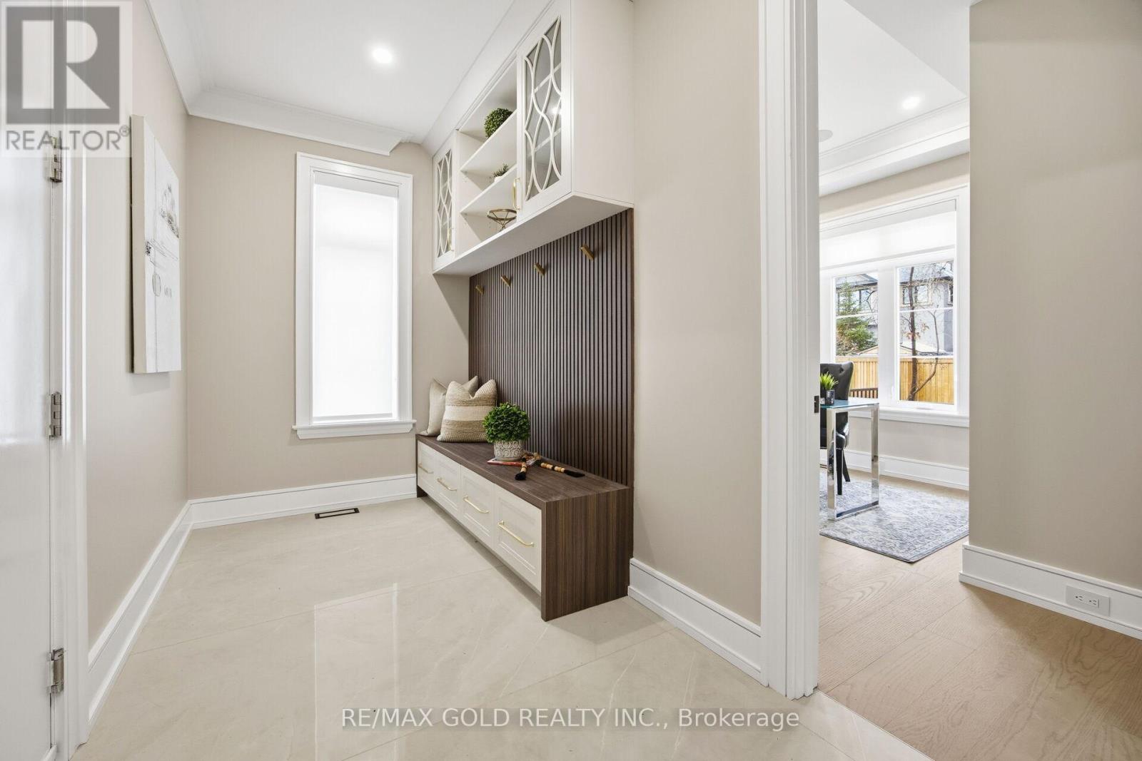 507 Wildwood Drive, Oakville, Ontario  L6K 1V1 - Photo 42 - W12704884