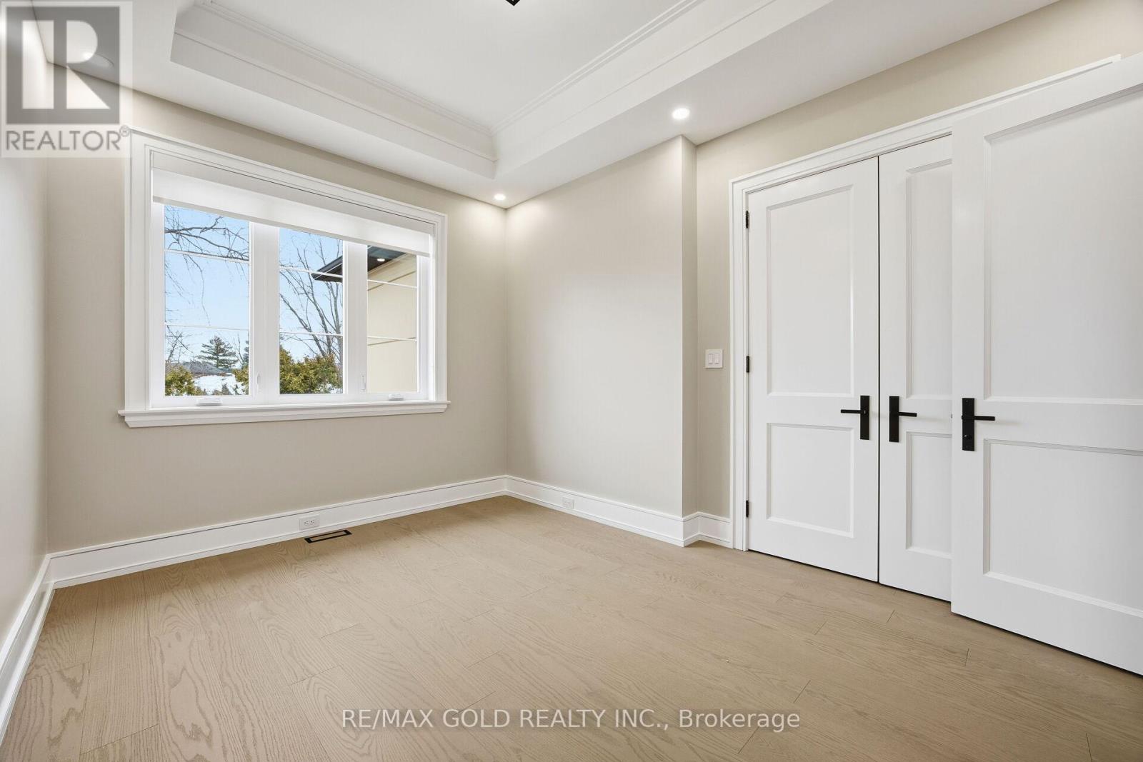 507 Wildwood Drive, Oakville, Ontario  L6K 1V1 - Photo 30 - W12704884