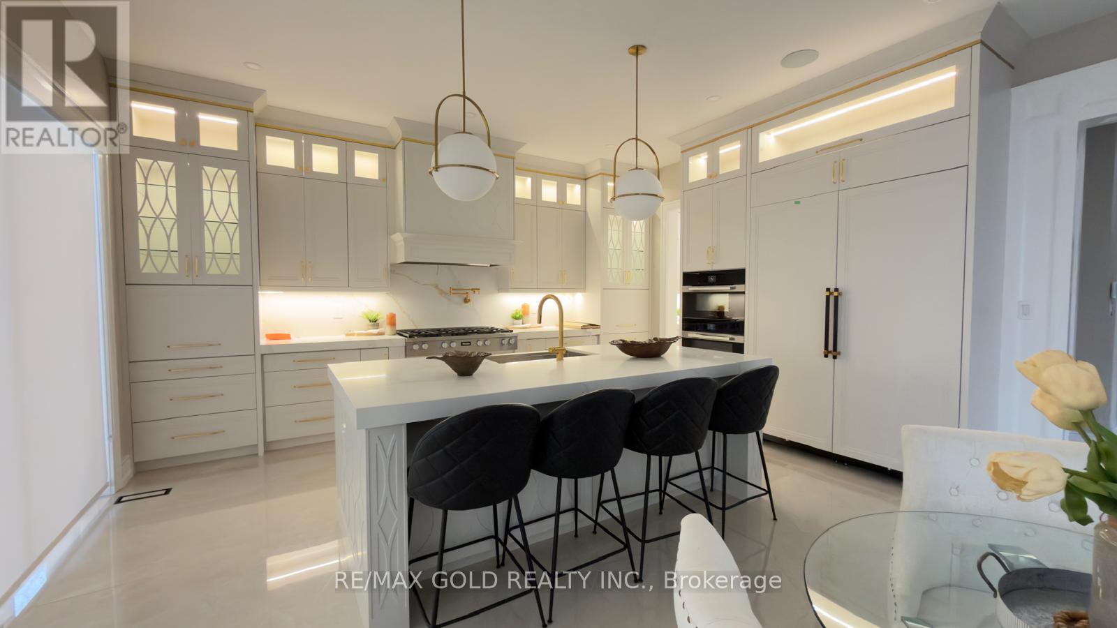 507 Wildwood Drive, Oakville, Ontario  L6K 1V1 - Photo 6 - W12704884