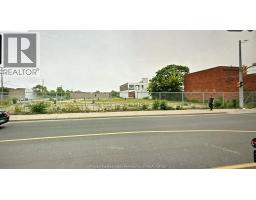 1076 WALKER, Windsor, Ontario