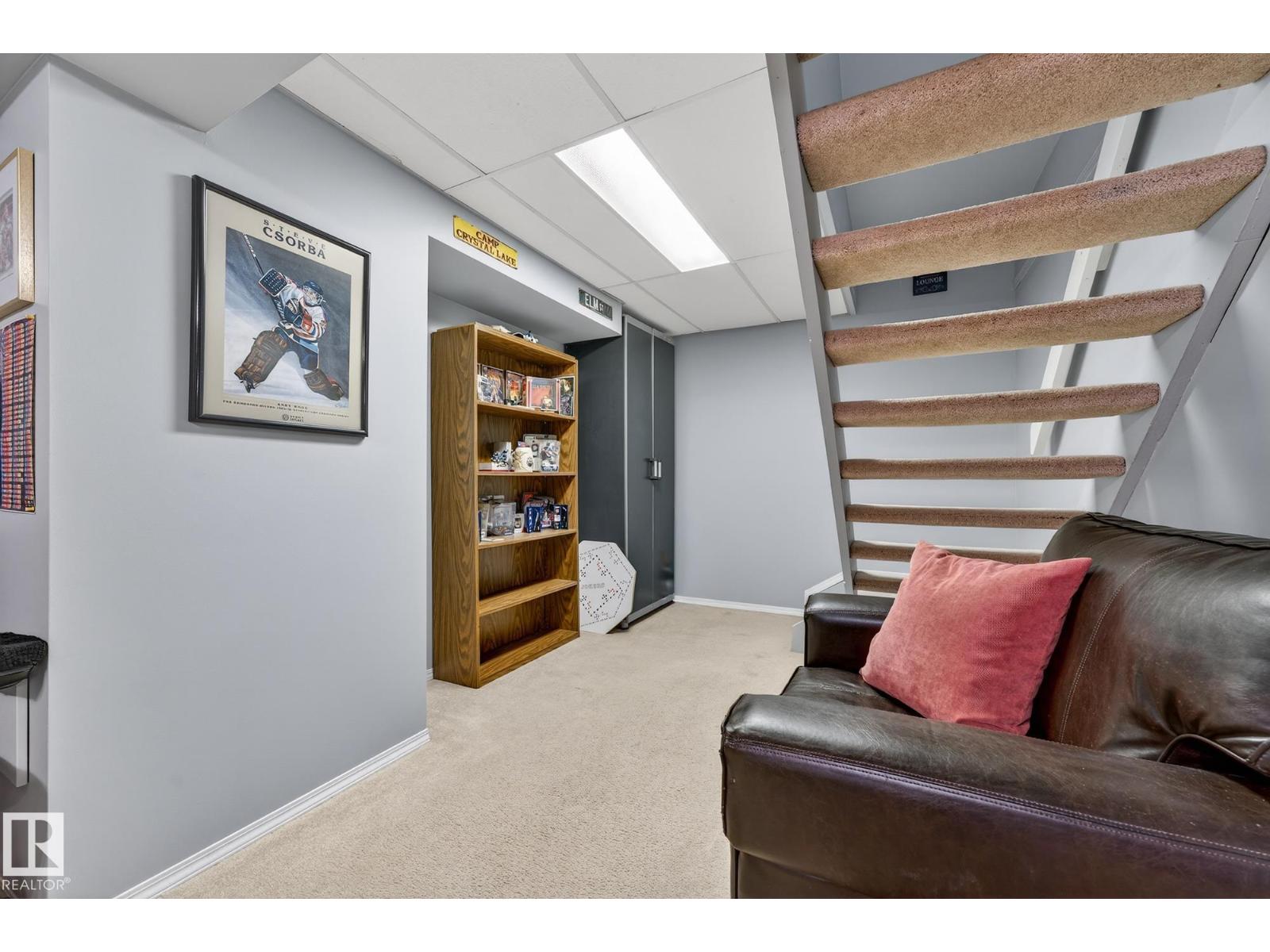 166 Grandin Vg Nw, St. Albert, Alberta  T8N 2J3 - Photo 34 - E4470316