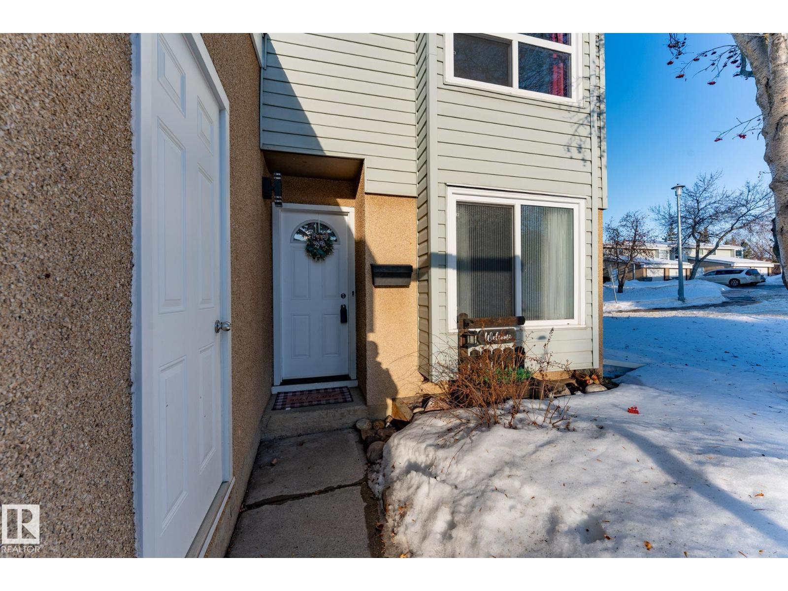 166 Grandin Vg Nw, St. Albert, Alberta  T8N 2J3 - Photo 4 - E4470316