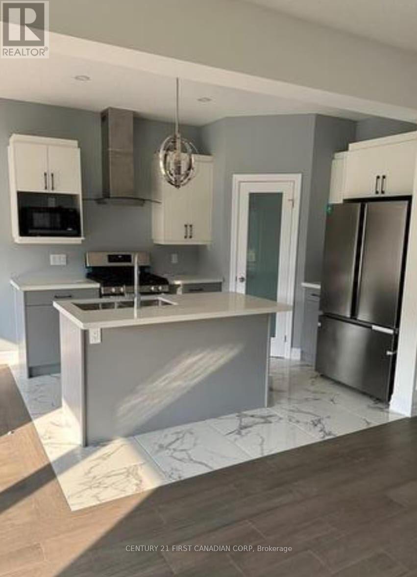 2653 Bobolink Lane, London South, Ontario  N6M 1G4 - Photo 3 - X12705142