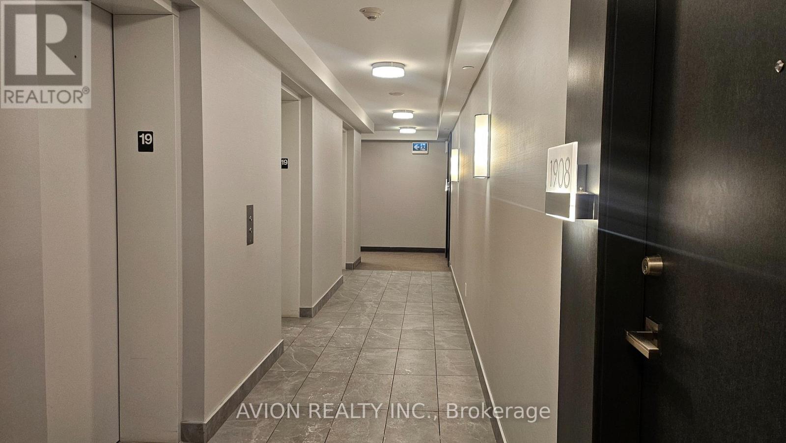 1908 - 365 Church Street, Toronto, Ontario  M5B 1H6 - Photo 2 - C12701994