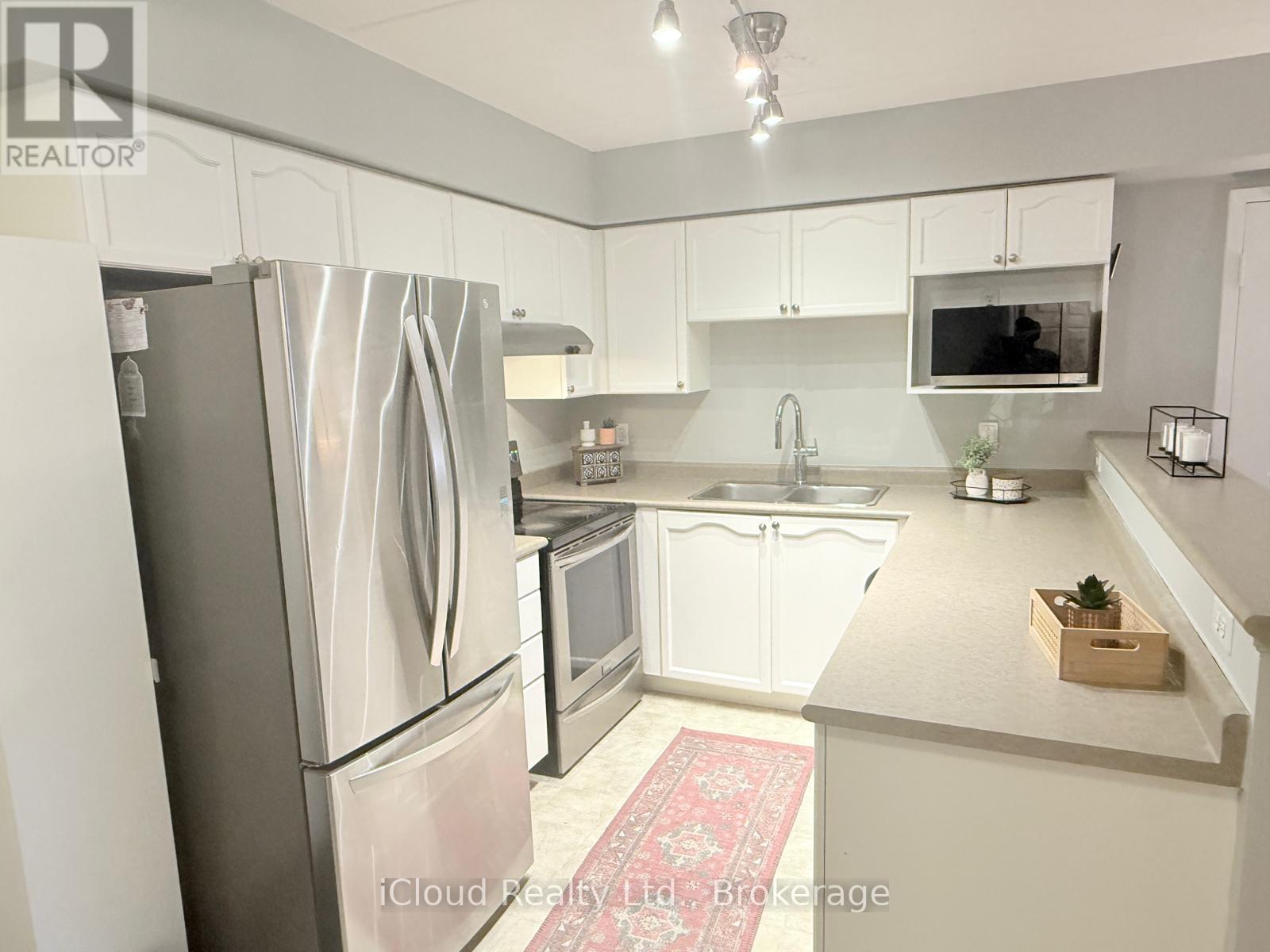 104 - 1470 Bishops Gate, Oakville, Ontario  L6M 4N2 - Photo 9 - W12704228