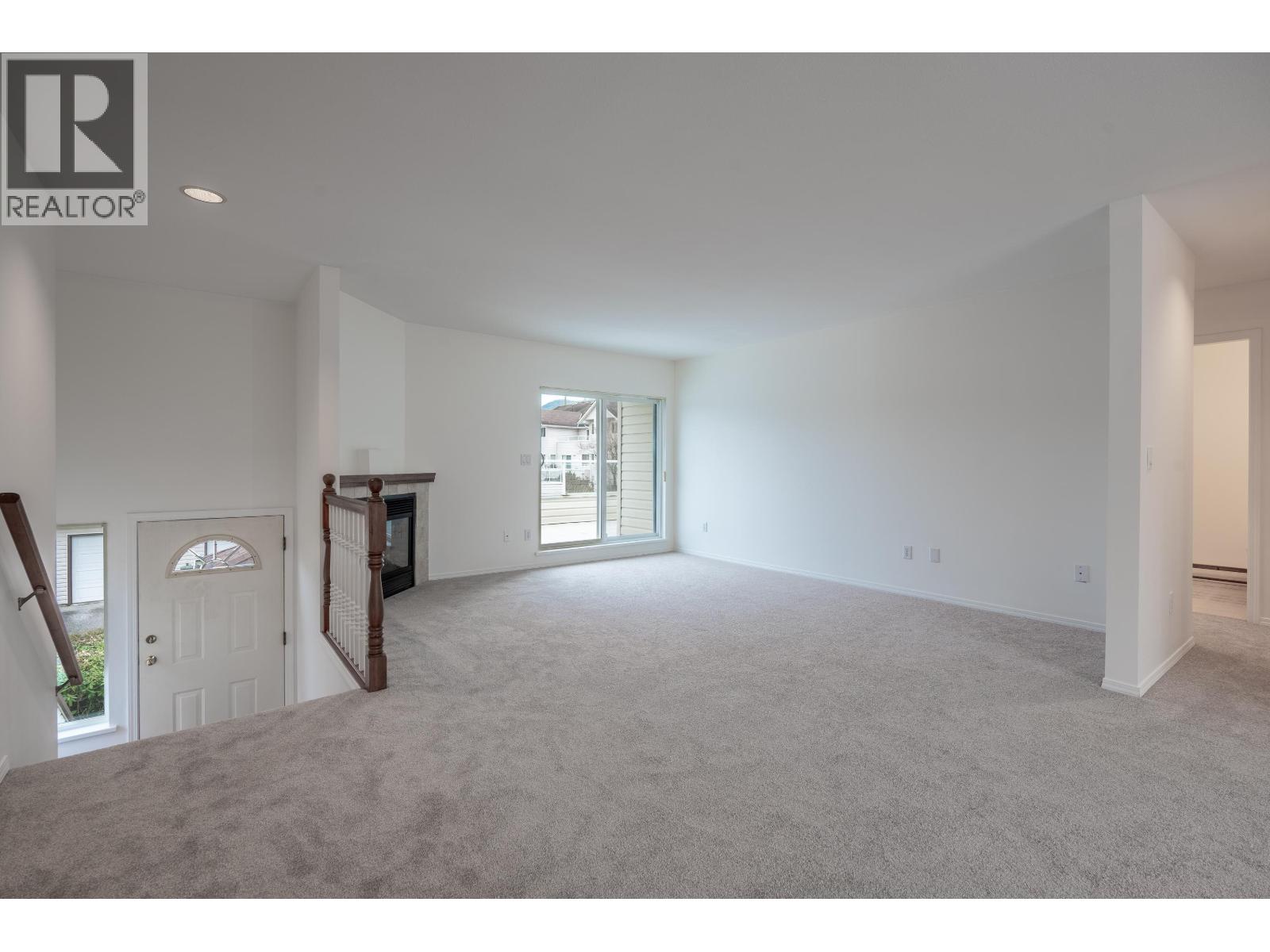 18 5610 Trail Avenue, Sechelt, British Columbia  V7Z 0H8 - Photo 6 - R3080362