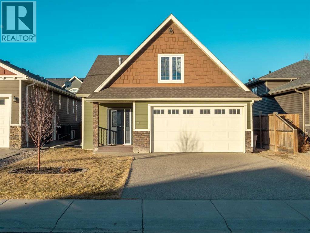 421 11 Street, Nobleford, Alberta  T0L 1S0 - Photo 1 - A2279904