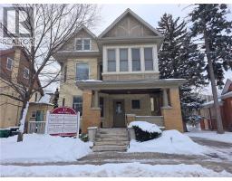 17 IRVIN Street, kitchener, Ontario