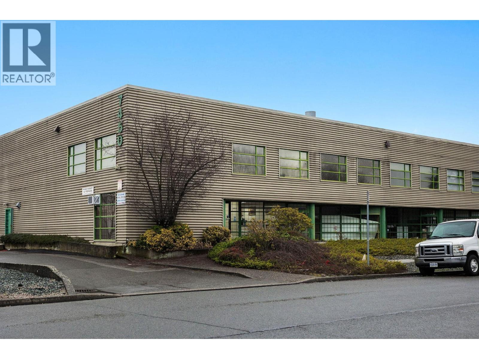 101 7450 LOWLAND DRIVE, Burnaby, British Columbia