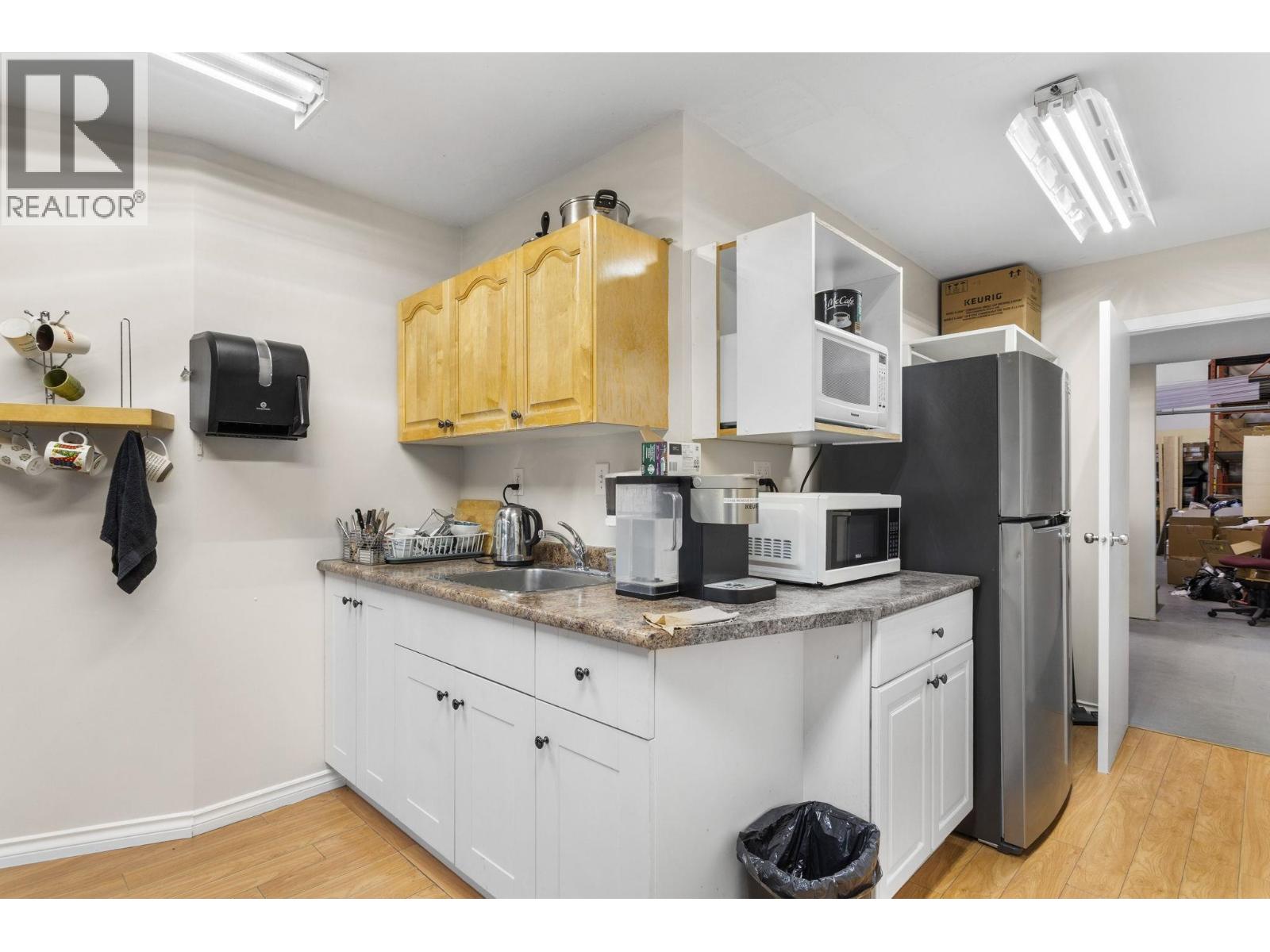 101 7450 Lowland Drive, Burnaby, British Columbia  V5J 5A4 - Photo 24 - C8075235