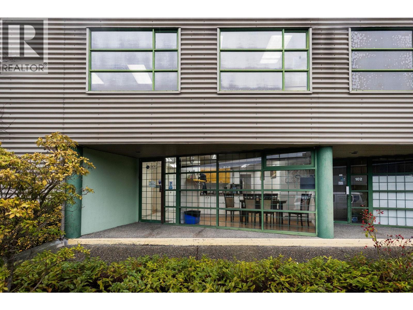 101 7450 Lowland Drive, Burnaby, British Columbia  V5J 5A4 - Photo 3 - C8075235