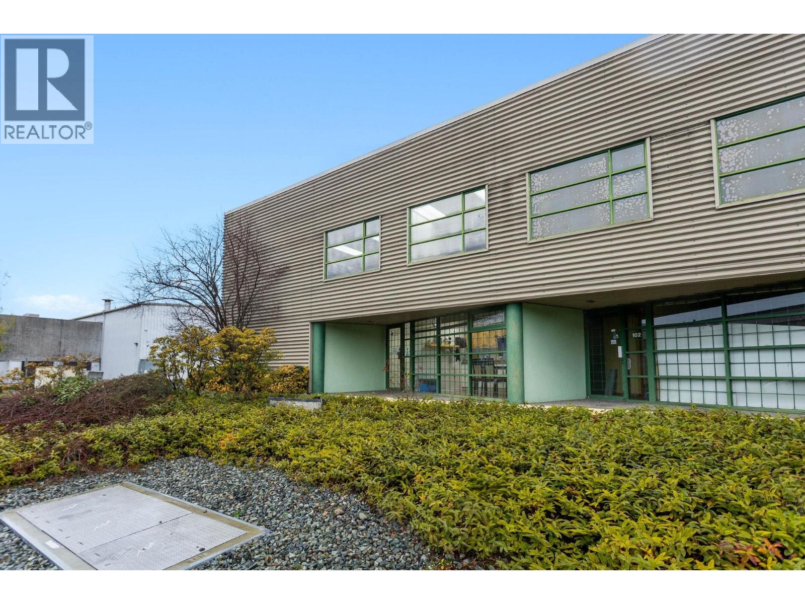 101 7450 Lowland Drive, Burnaby, British Columbia  V5J 5A4 - Photo 4 - C8075235