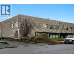 101 7450 LOWLAND DRIVE, Burnaby, British Columbia