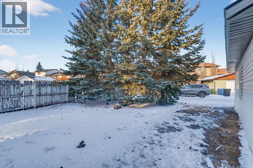 36 Falton Court Ne, Calgary, Alberta  T3J 1J3 - Photo 25 - A2275336