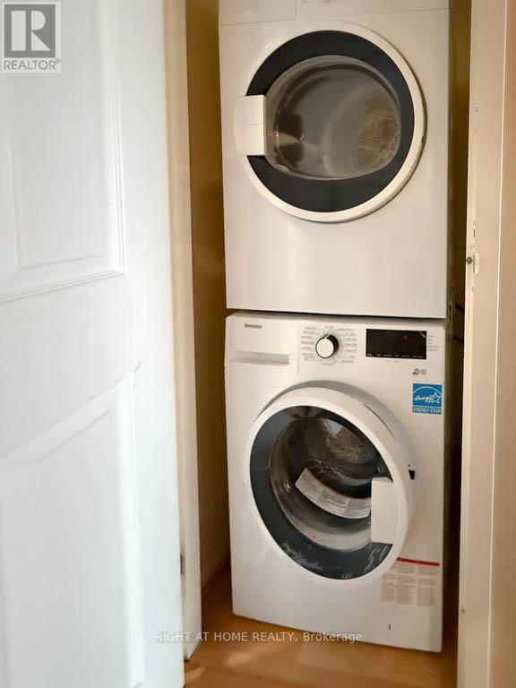 319 - 25 The Esplanade, Toronto, Ontario  M5E 1W5 - Photo 16 - C12705208