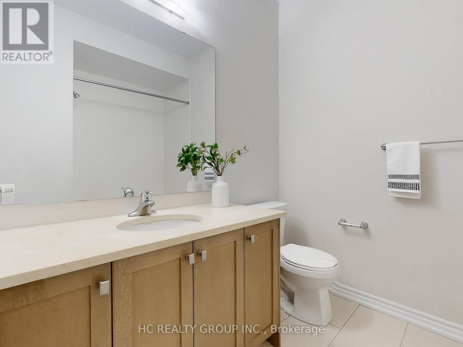 14 Isabella Peach Drive, Markham, Ontario  L6C 0Z1 - Photo 13 - N12705178