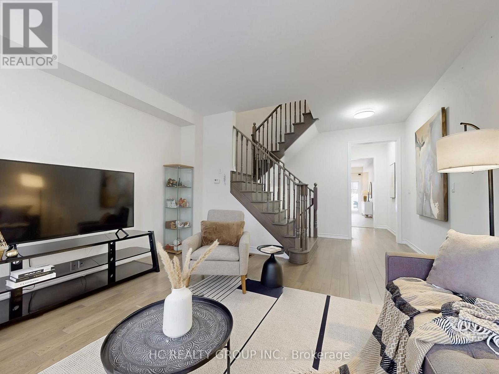 14 Isabella Peach Drive, Markham, Ontario  L6C 0Z1 - Photo 3 - N12705178