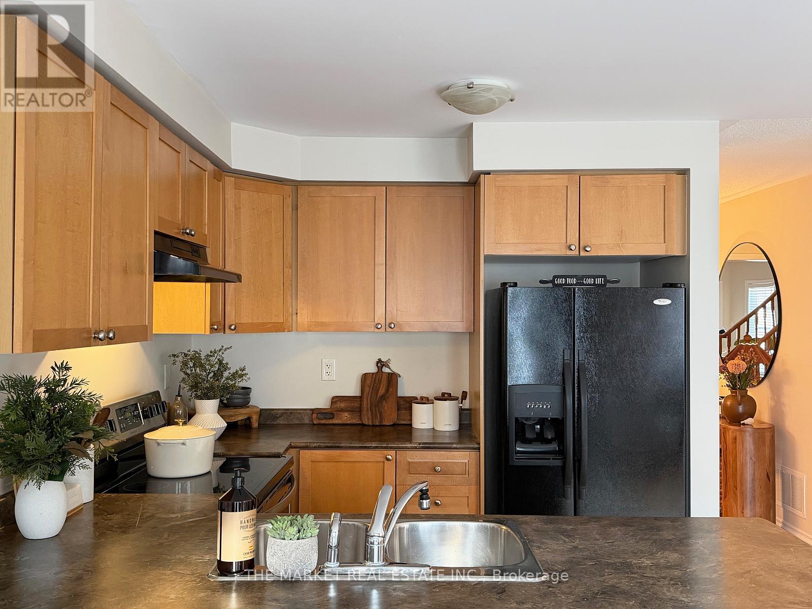 688 Rayner Court, Milton, Ontario  L9T 0N9 - Photo 14 - W12696730