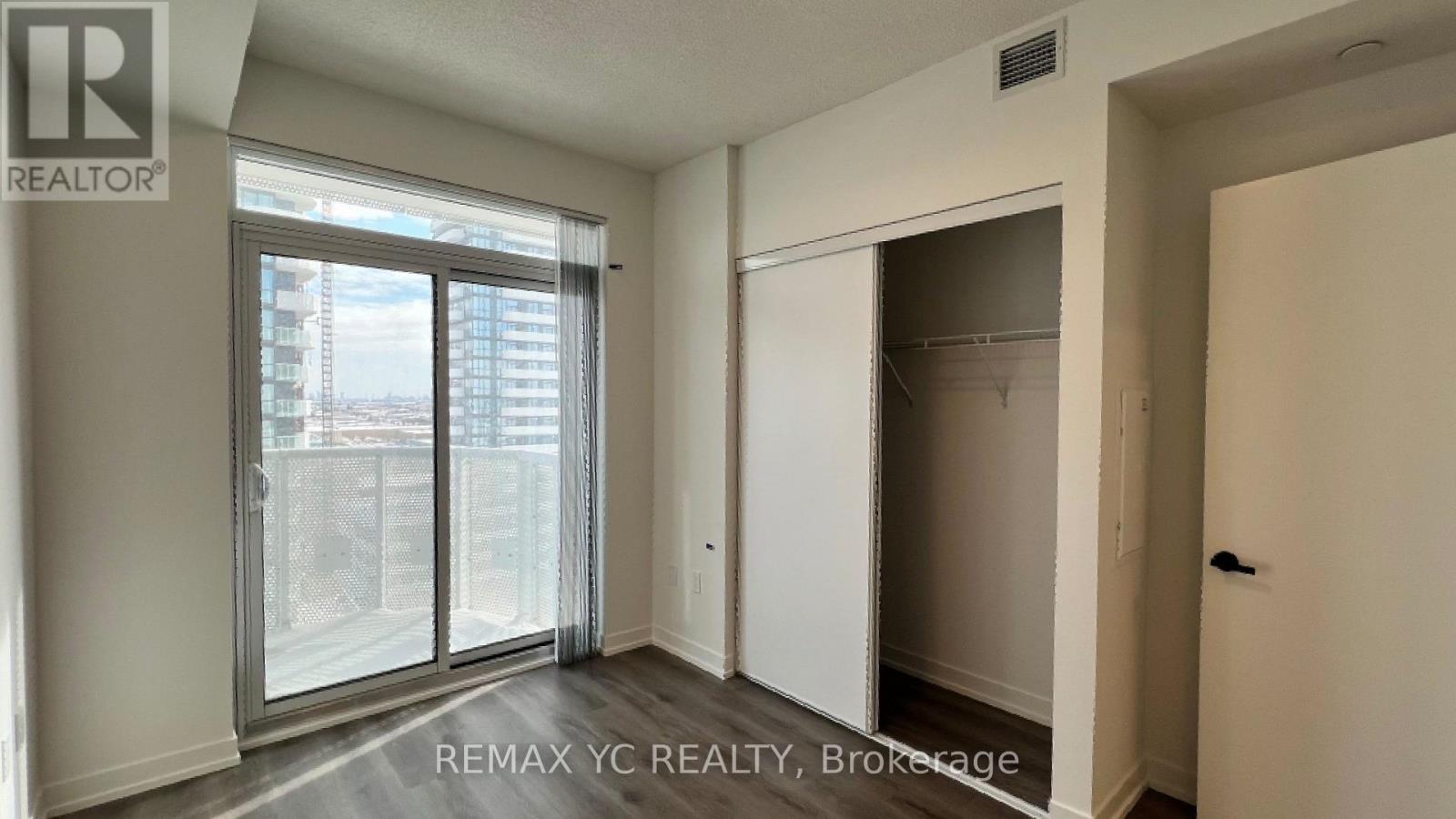 1102 - 225 Commerce Street, Vaughan, Ontario  L4K 0R1 - Photo 10 - N12705192