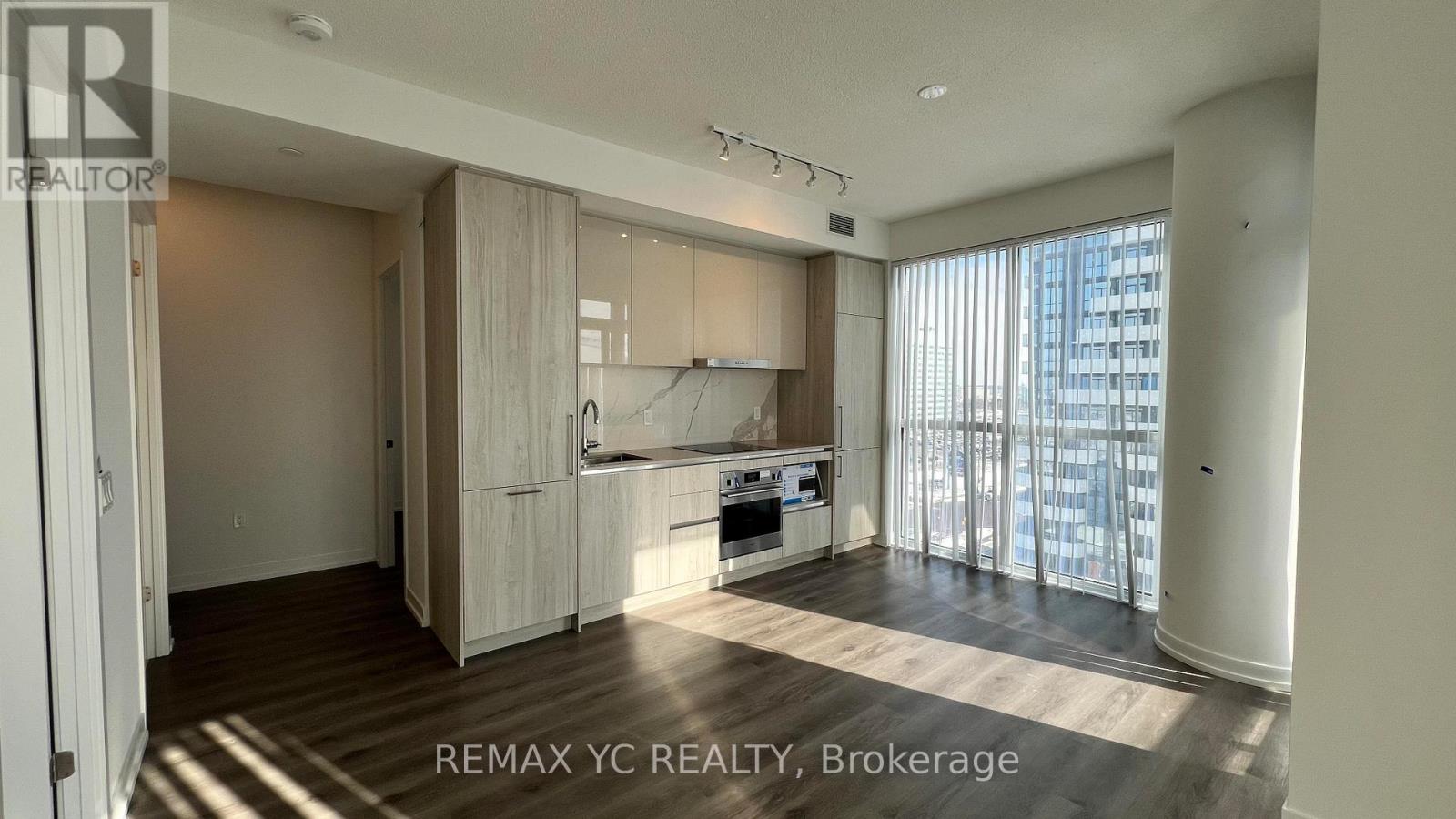 1102 - 225 Commerce Street, Vaughan, Ontario  L4K 0R1 - Photo 2 - N12705192