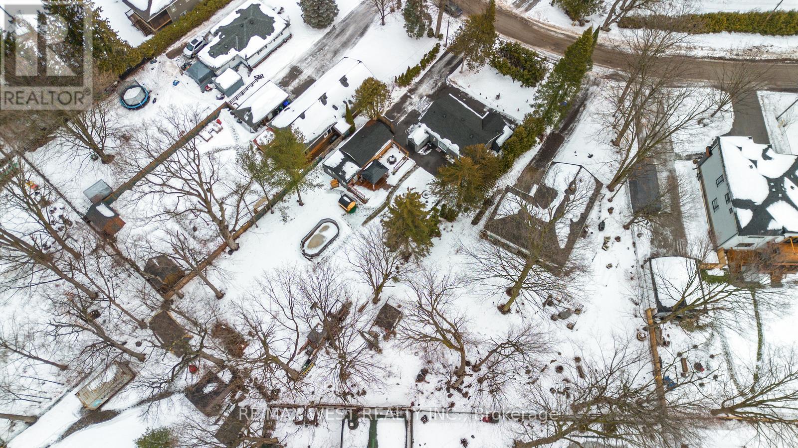 2020 Kate Avenue, Innisfil, Ontario  L9S 1Y2 - Photo 4 - N12705196