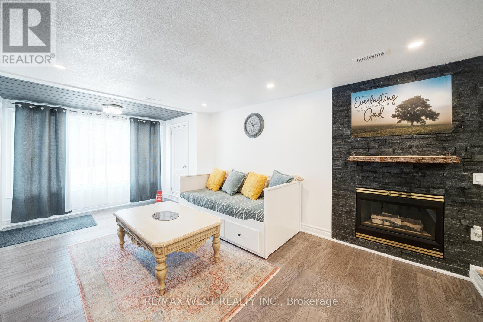 2020 Kate Avenue, Innisfil, Ontario  L9S 1Y2 - Photo 7 - N12705196