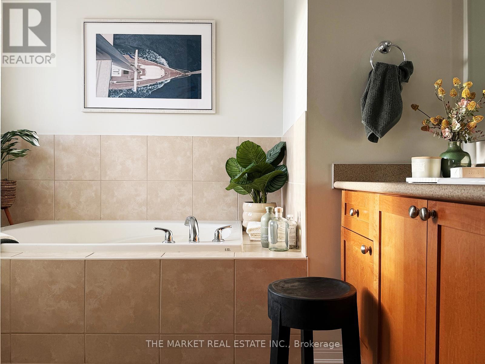 688 Rayner Court, Milton, Ontario  L9T 0N9 - Photo 22 - W12696730