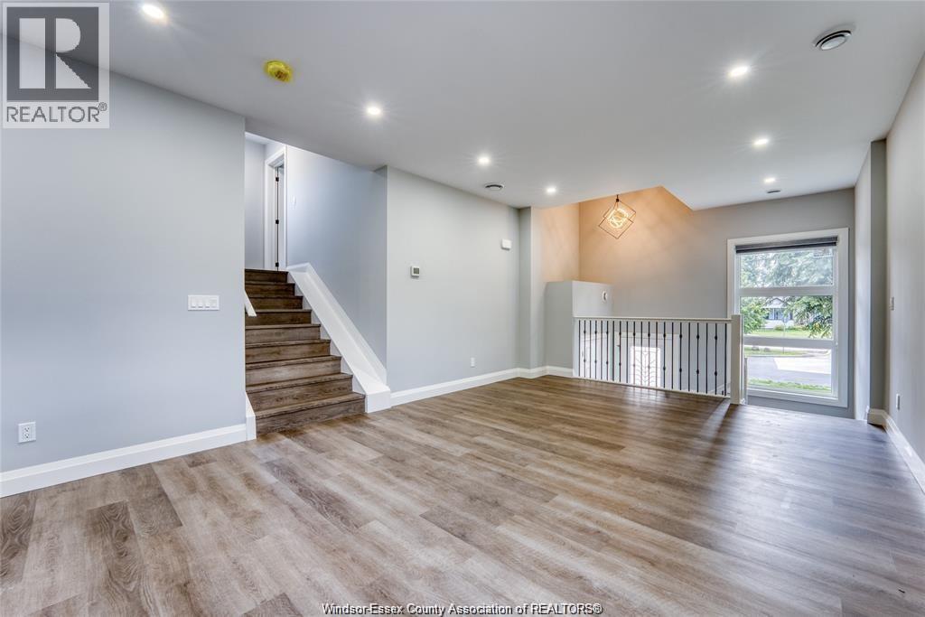 762 South Pacific Avenue Unit# 3, Windsor, Ontario  N8X 2X2 - Photo 2 - 25032085