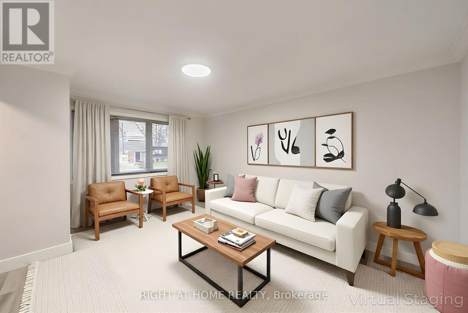 15 Elford Boulevard, Toronto, Ontario  M8Z 2L3 - Photo 3 - W12705170