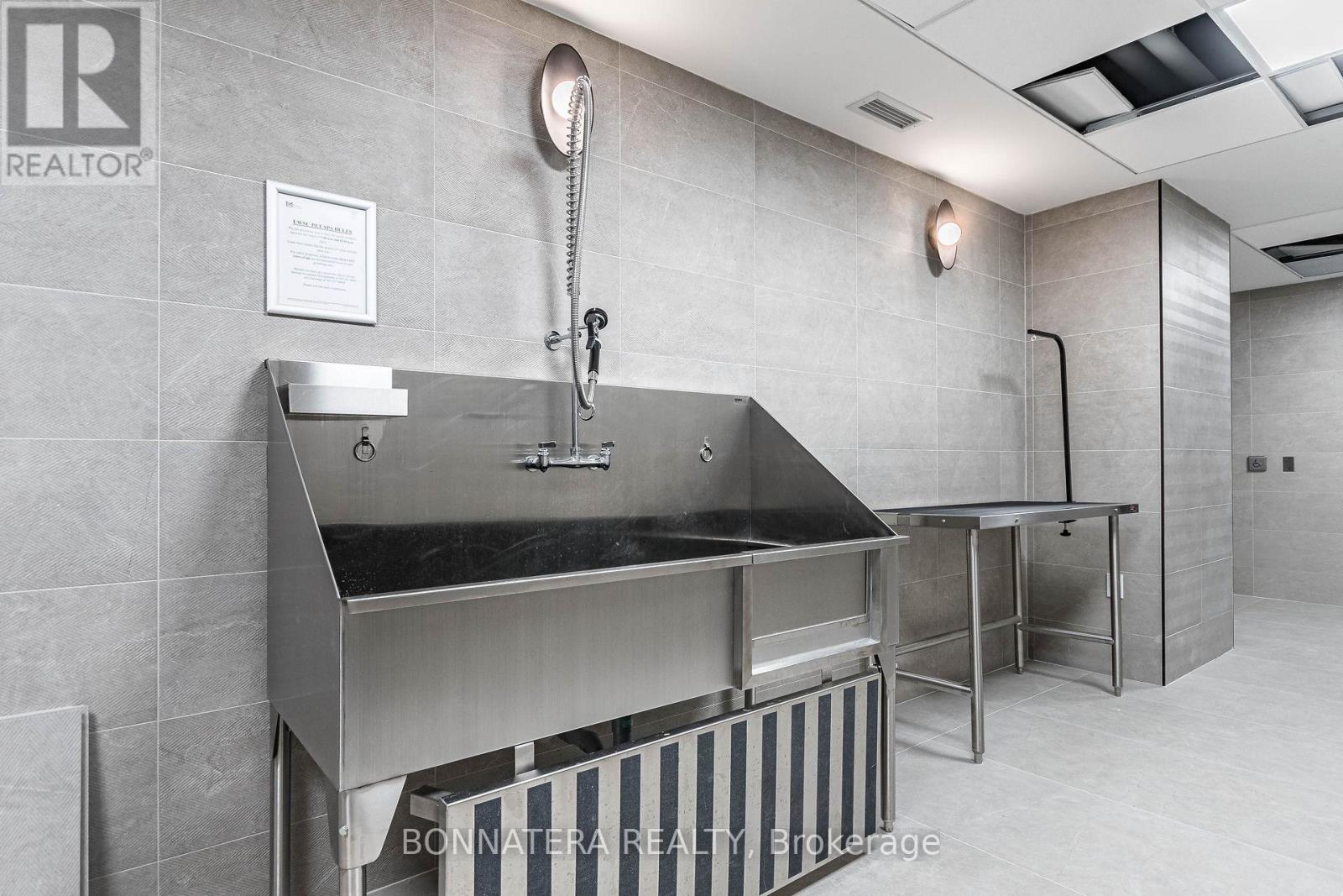 626 - 3200 William Coltson Avenue, Oakville, Ontario  L6H 7C2 - Photo 47 - W12705198