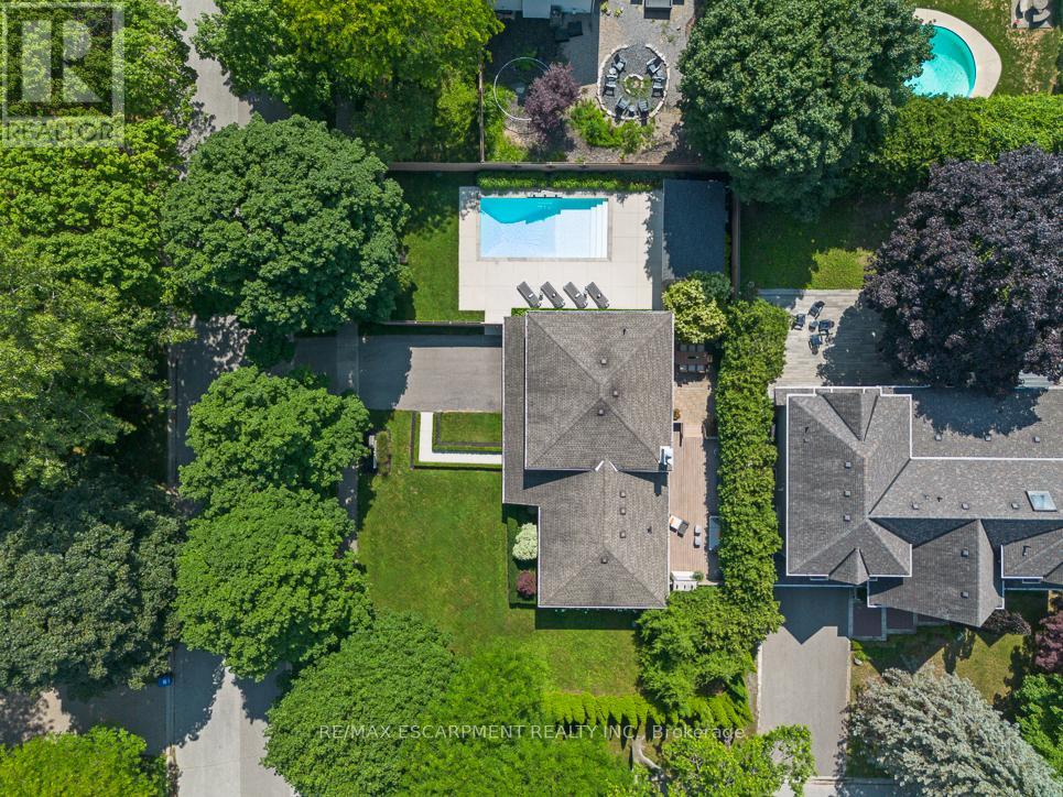 1176 Greenoaks Drive, Mississauga, Ontario  L5J 3A2 - Photo 49 - W12705206