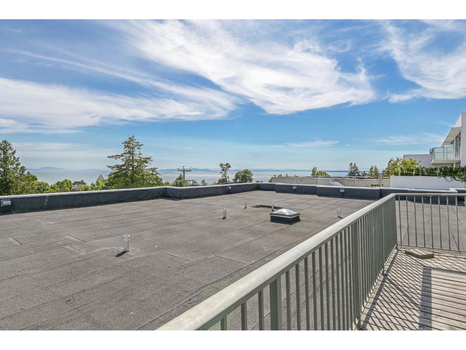 303 1341 George, Street, White Rock, British Columbia  V4B 4A1 - Photo 21 - R3032755