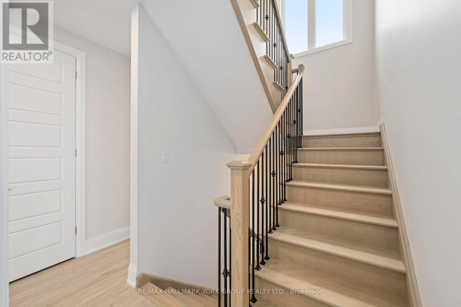 246 Leitch Street, Dutton/dunwich, Ontario  N0L 1J0 - Photo 16 - X12705158