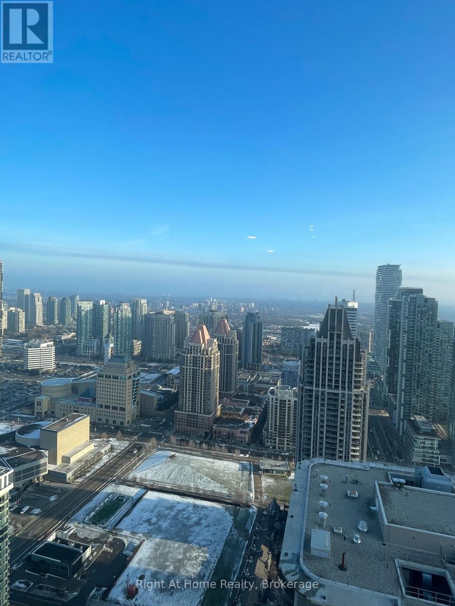 4805 - 395 Square One Drive, Mississauga, Ontario  L5B 0P6 - Photo 11 - W12705304