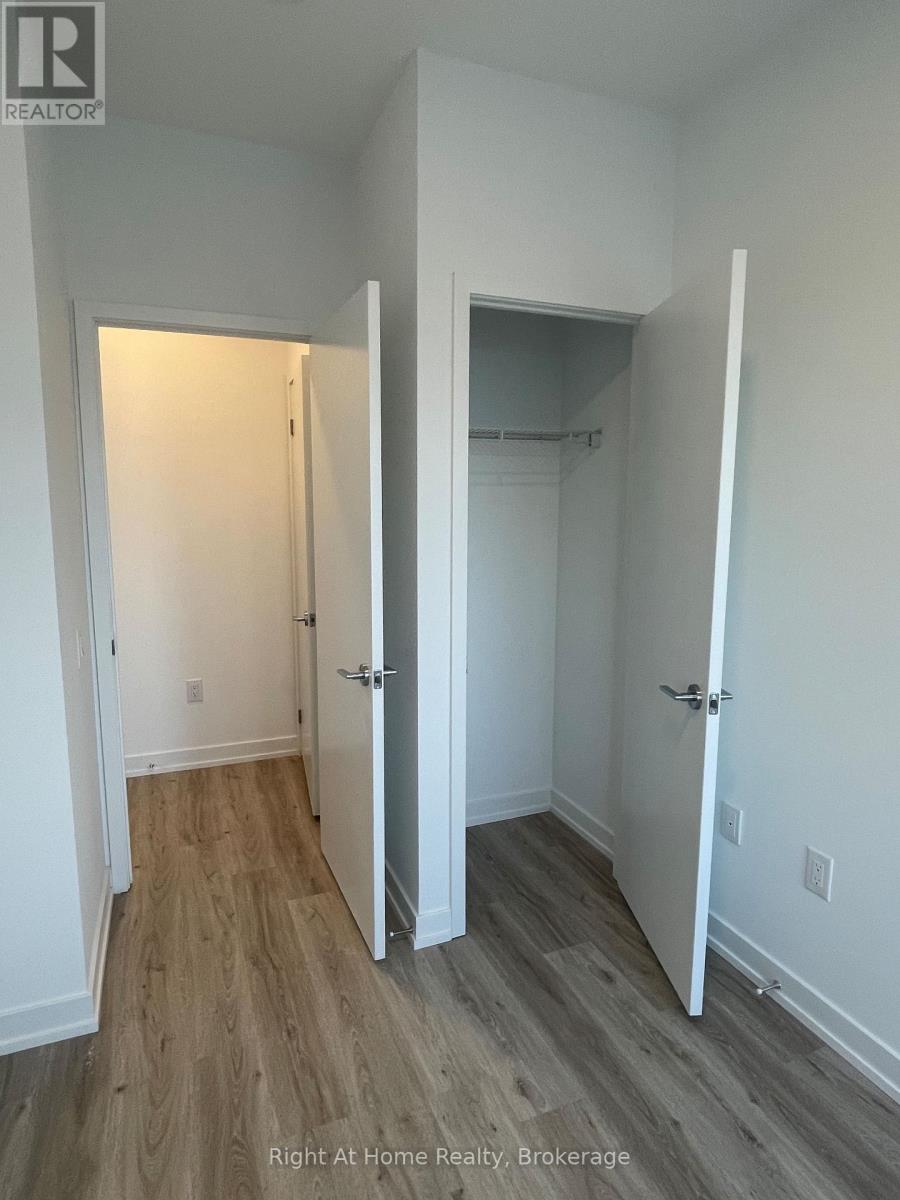 4805 - 395 Square One Drive, Mississauga, Ontario  L5B 0P6 - Photo 16 - W12705304