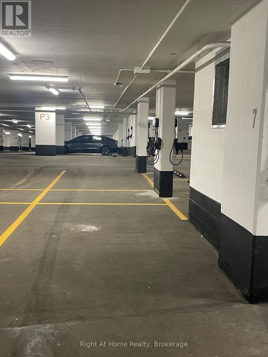 4805 - 395 Square One Drive, Mississauga, Ontario  L5B 0P6 - Photo 27 - W12705304