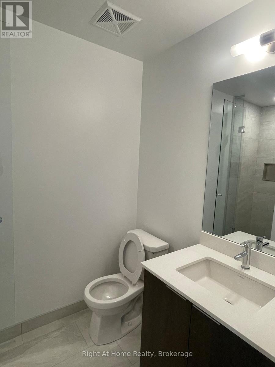 4805 - 395 Square One Drive, Mississauga, Ontario  L5B 0P6 - Photo 4 - W12705304