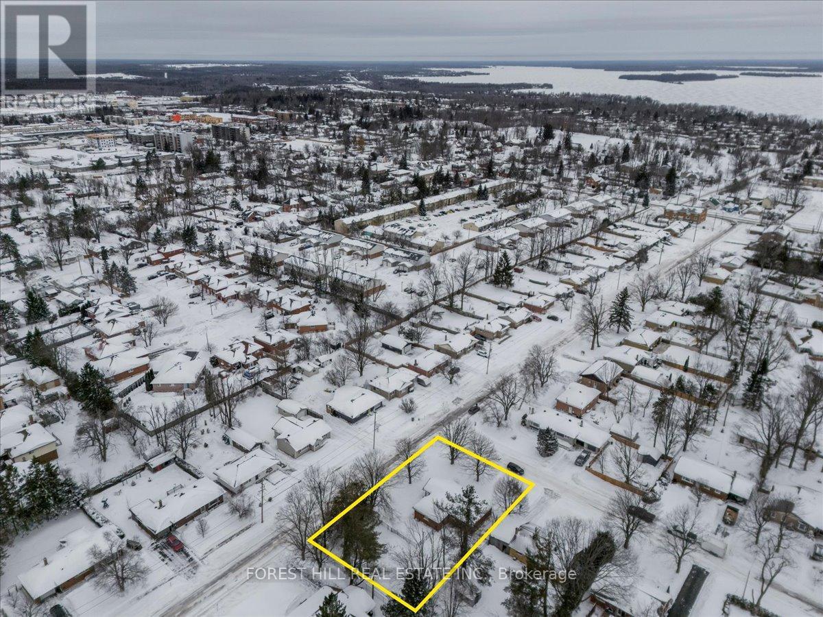 267 Lawrence Avenue, Orillia, Ontario  L3V 5M5 - Photo 39 - S12701324