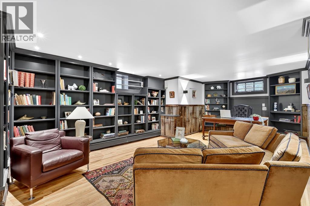 2209 Carleton Street Sw, Calgary, Alberta  T2T 3K4 - Photo 19 - A2278682