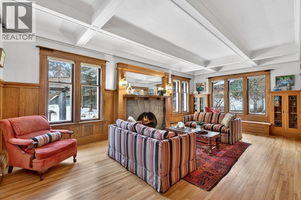 2209 Carleton Street Sw, Calgary, Alberta  T2T 3K4 - Photo 3 - A2278682