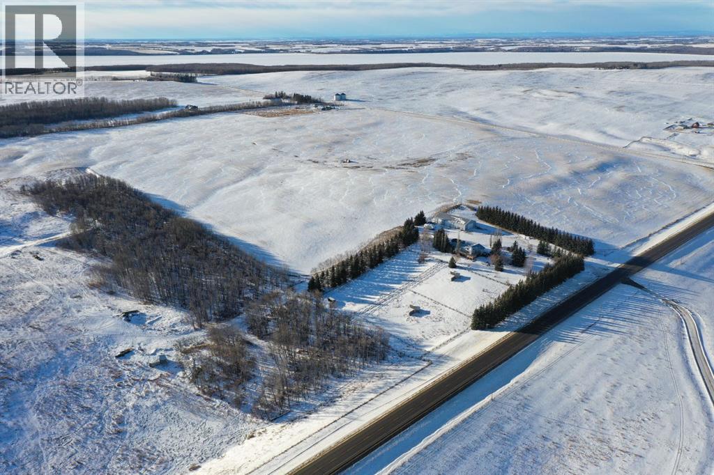 2025 Rainy Creek Road, Bentley, Alberta  T0C 0J0 - Photo 16 - A2279911