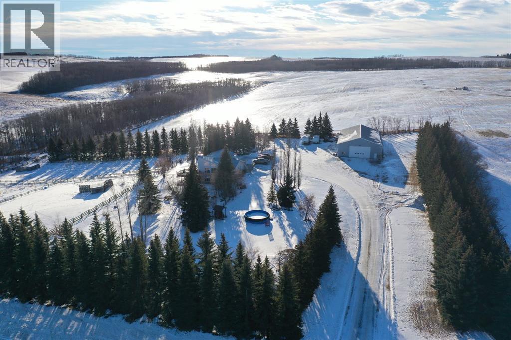 2025 Rainy Creek Road, Bentley, Alberta  T0C 0J0 - Photo 20 - A2279911