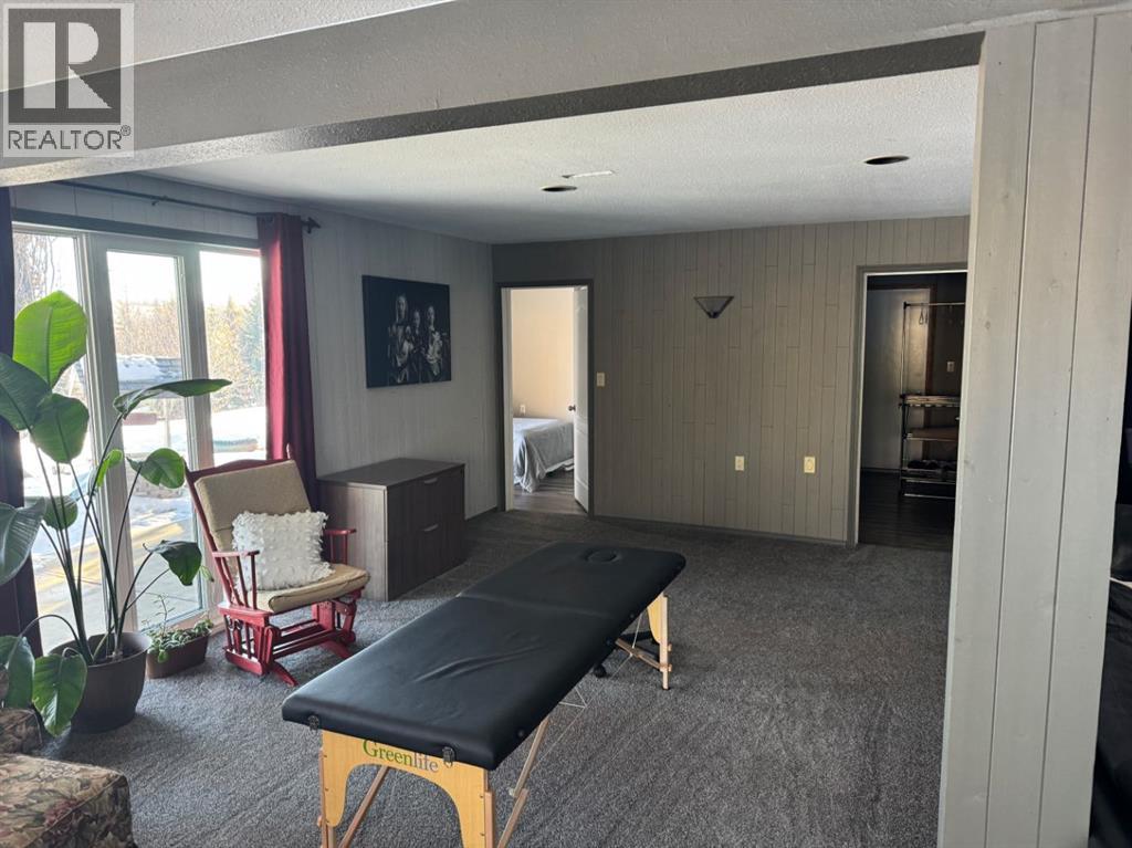 2025 Rainy Creek Road, Bentley, Alberta  T0C 0J0 - Photo 32 - A2279911