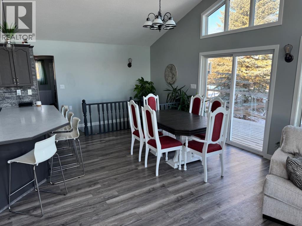 2025 Rainy Creek Road, Bentley, Alberta  T0C 0J0 - Photo 47 - A2279911