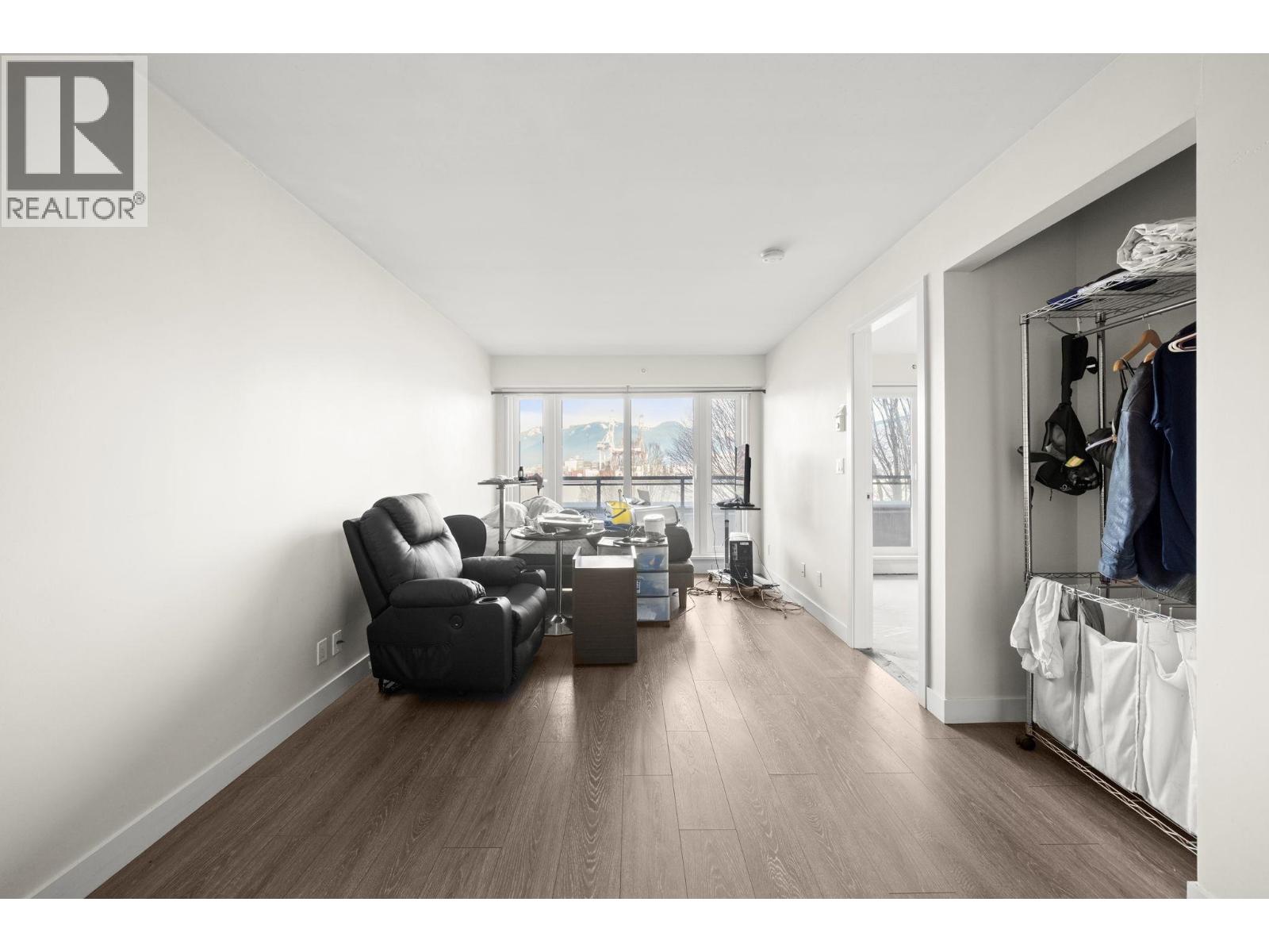 419 1588 E Hastings Street, Vancouver, British Columbia  V5L 0B8 - Photo 4 - R3075669