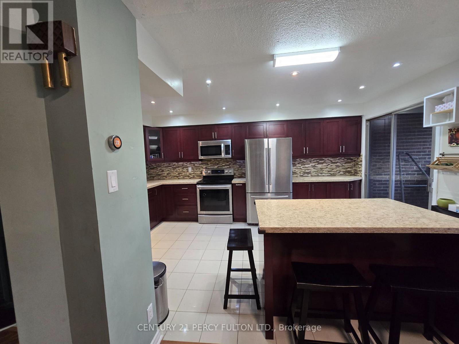 28 Spire Hillway, Toronto, Ontario  M2H 3A4 - Photo 12 - C12705228