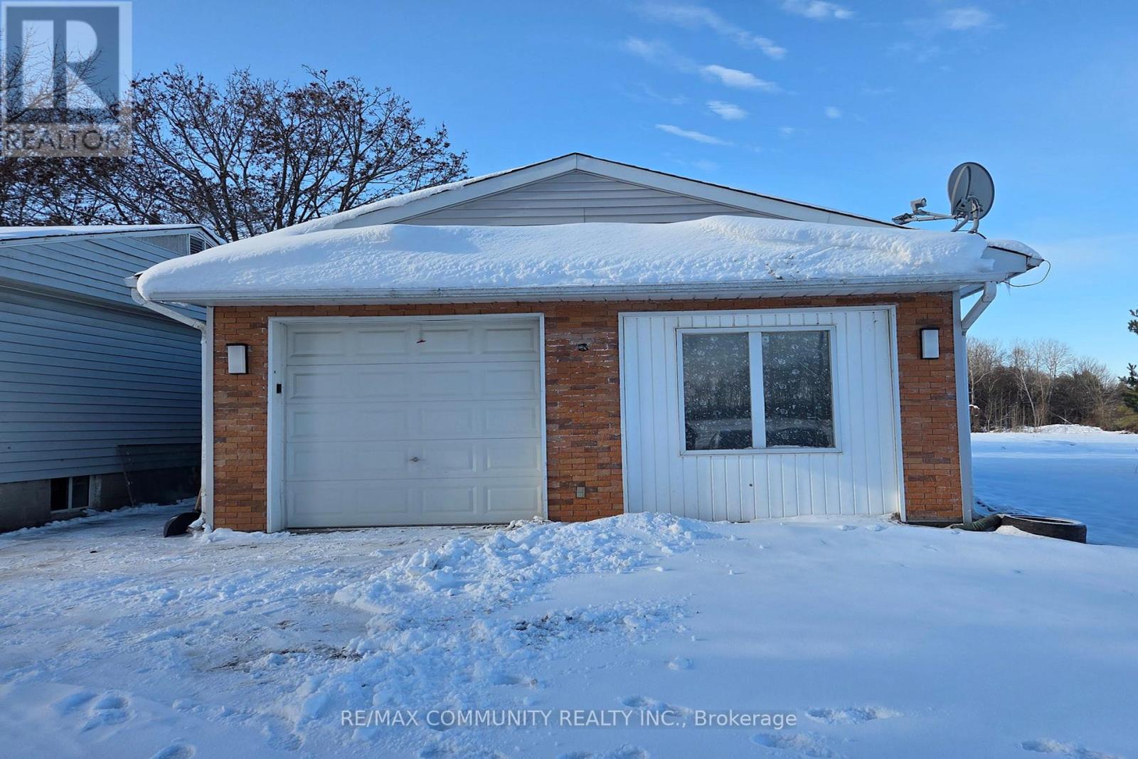 11490 Simcoe Street, Scugog, Ontario  L9L 1B3 - Photo 4 - E12705294