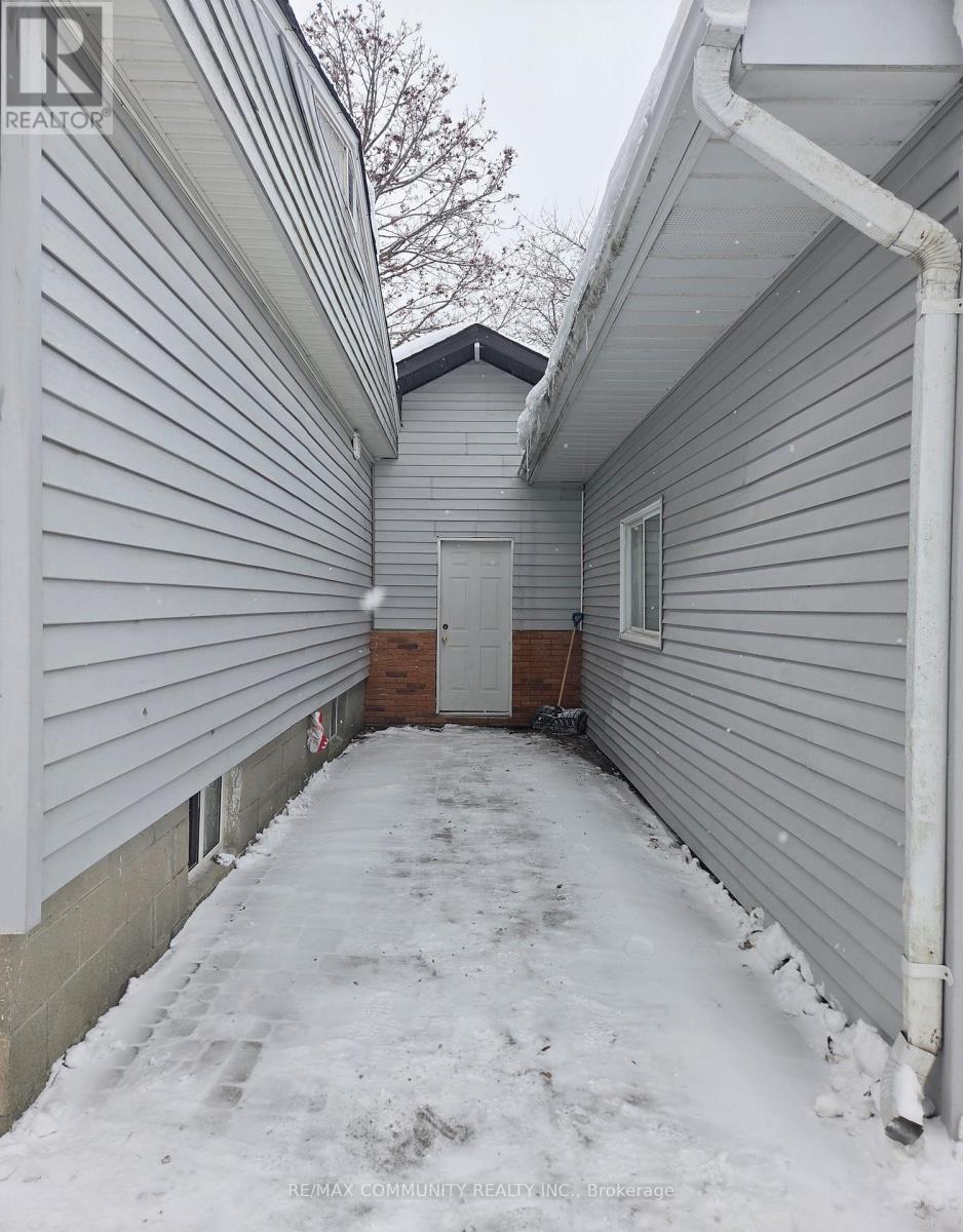 11490 Simcoe Street, Scugog, Ontario  L9L 1B3 - Photo 9 - E12705294